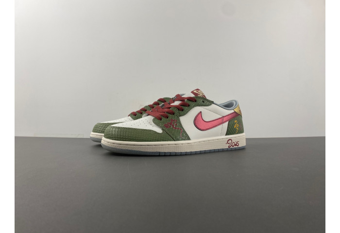 Air Jordan 1 Retro Low OG ''Year of the Dragon'' FN3727-100