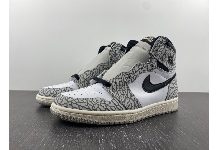 Air Jordan 1 Retro High OG "White Cement" DZ5485-052