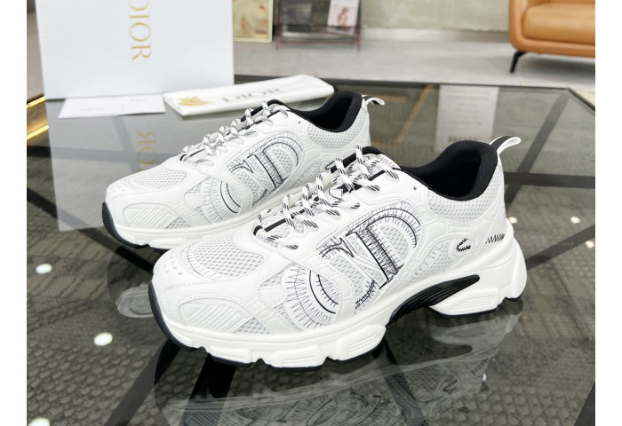 Dior Chrono Sneaker