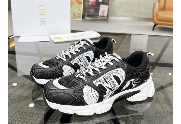 Dior Chrono Sneaker