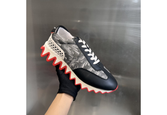 CHRISTIAN LOUBOUT1N Loubishark man (CUSTOMIZE)