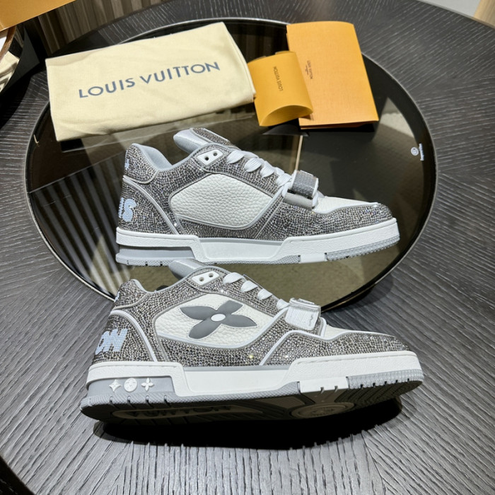 LOU1VTON SNEAKER (crystal)