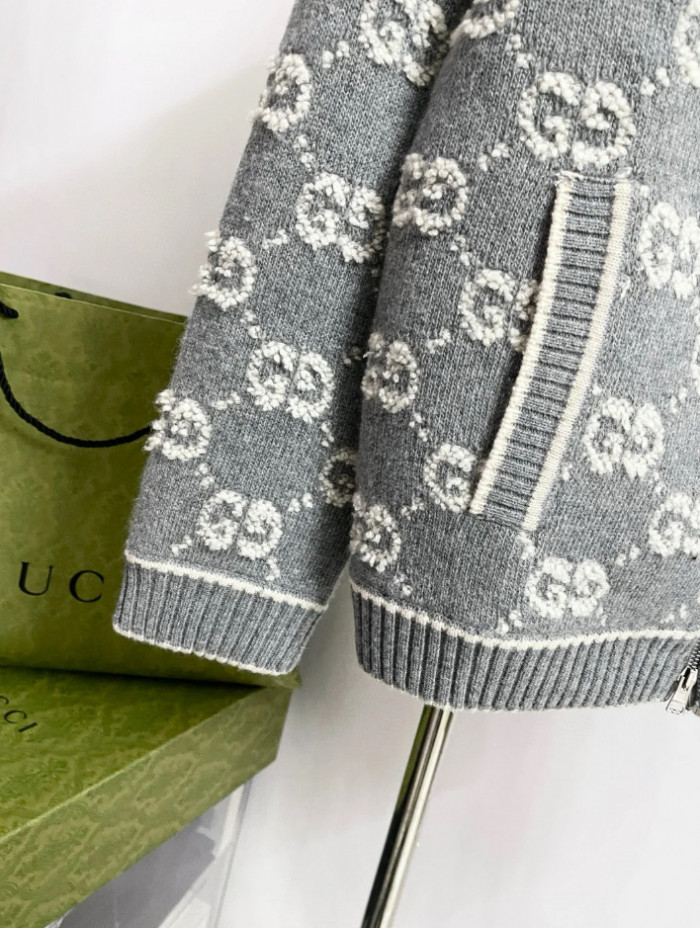 G*u*i sweater mao-17