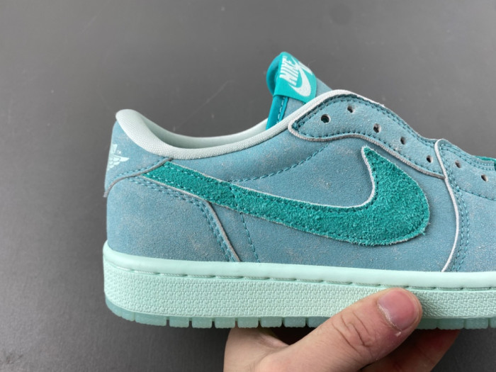 Jordan 1 Retro Low OG Washed Teal HQ8111-300