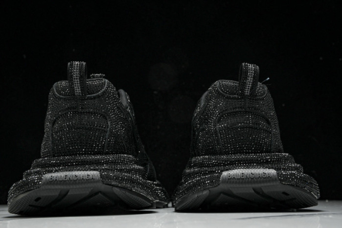 BLCG RUNNER SNEAKER (crystal)