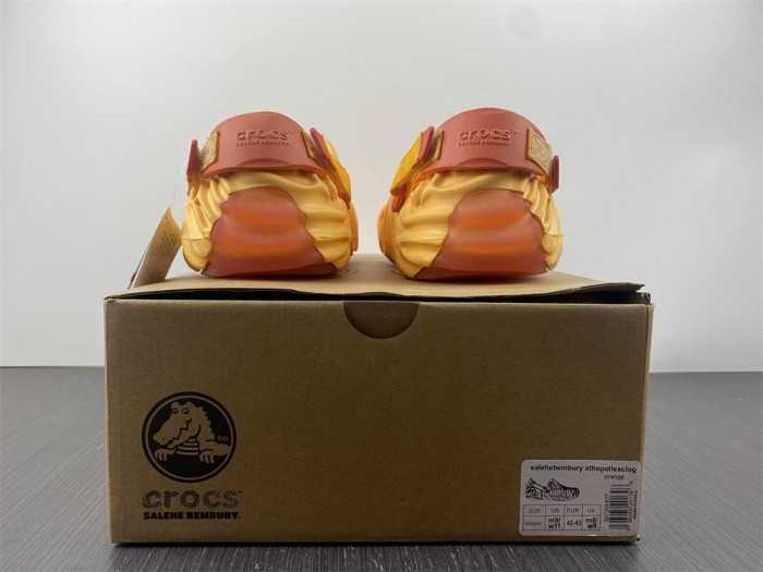 Cr*0*s pollex clog by salehe bembury urchin