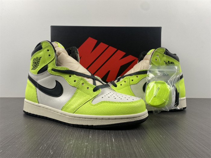 air jordan 1 high og "volt" 555088-702