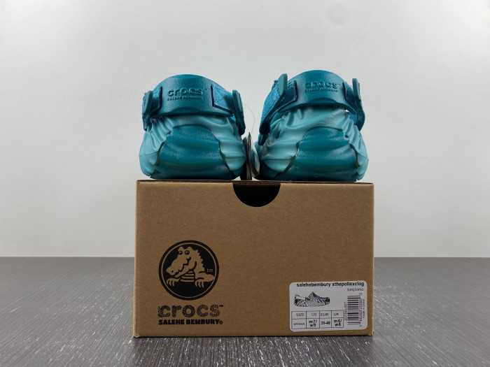 Cr*0*s pollex clog by salehe bembury urchin