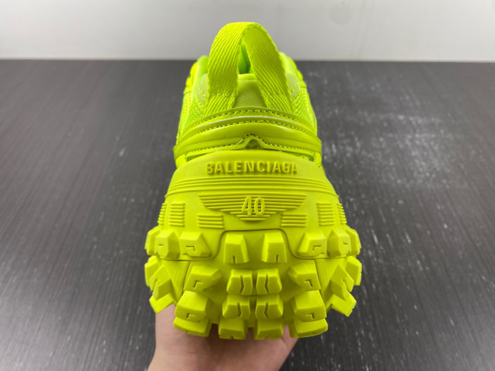 BLC* DEFENDER SNEAKER