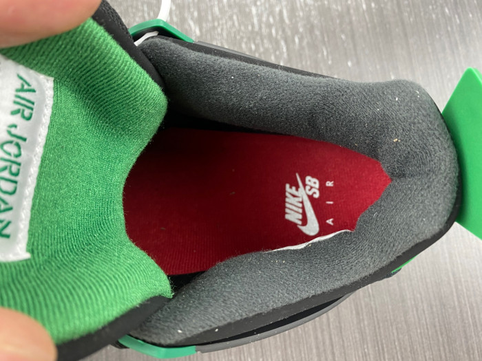 Nike SB x Air Jordan 4 customize