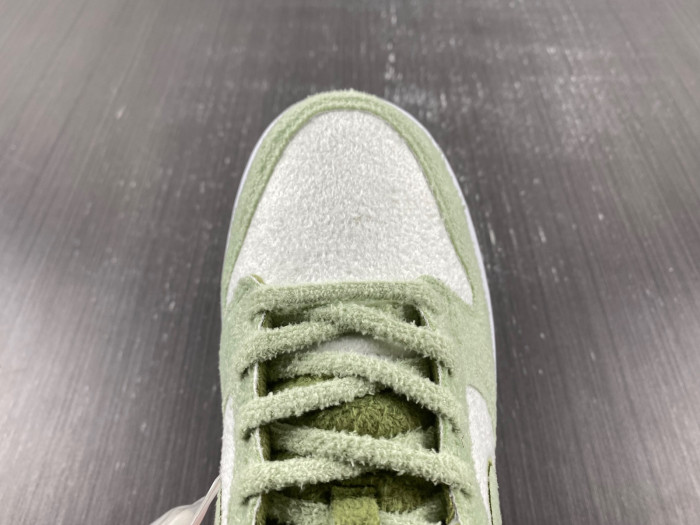 nike dunk low fleece green dq7579-300