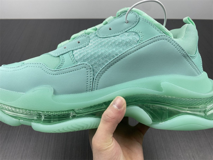 blc* triple s trainer