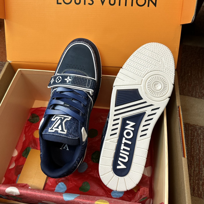 LOU1VTON SNEAKER