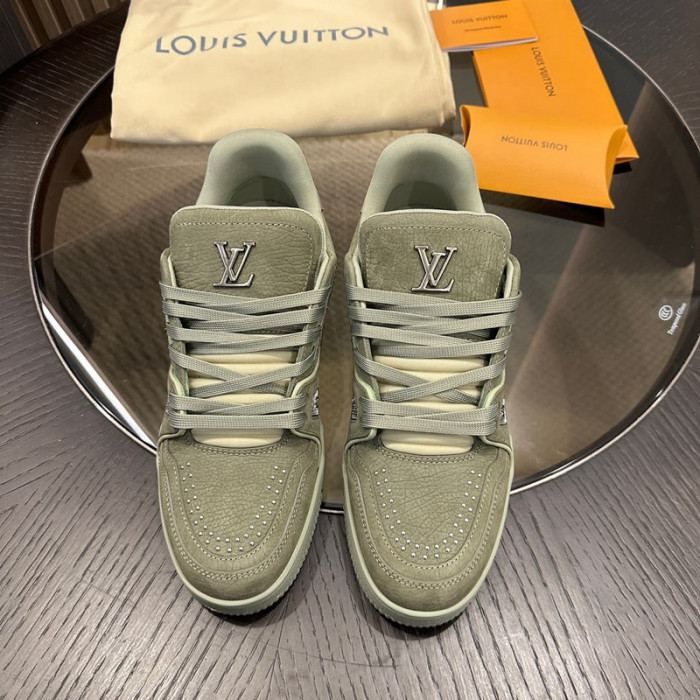 LOU1VTON SNEAKER