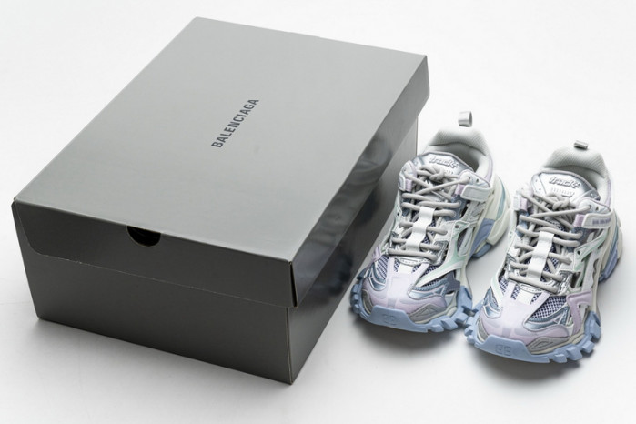 Ba*len*cia*ga track 2 sneaker white light blue 568615 w2gn3 9045