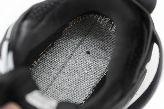 belanciaga Tess Black And White LED 542023 W1GB1 2045