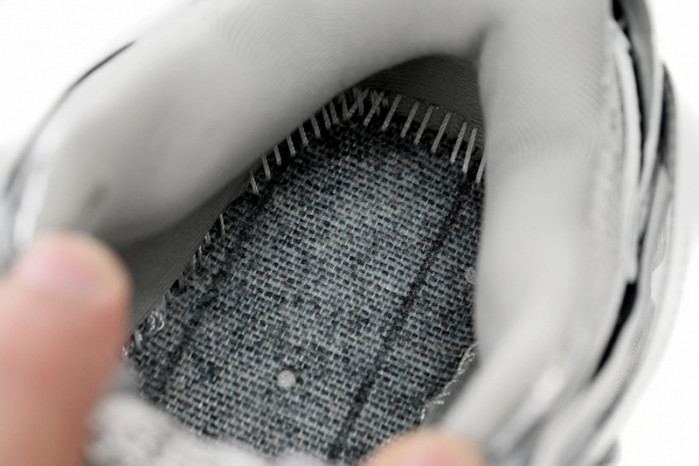 belanciaga Tess S.Bright Silver 542436 W2FS3 8100