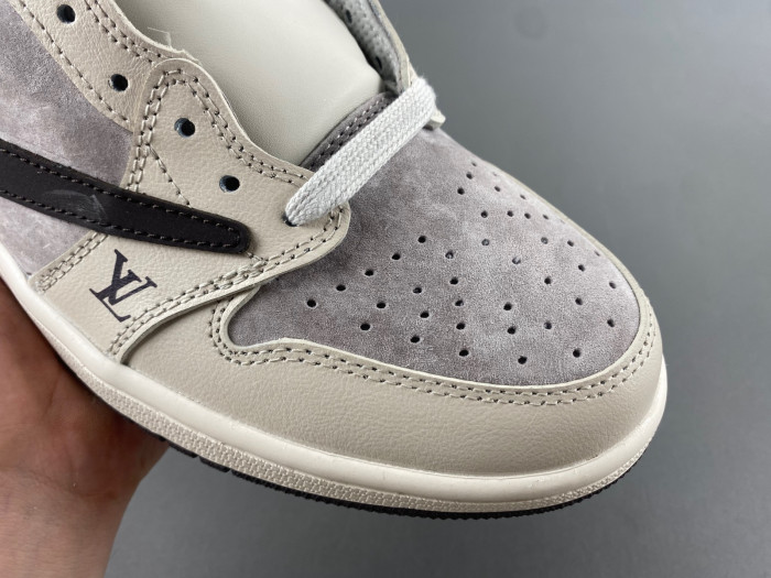 Travis Scott x Air Jordan 1 Low OG LX1988-100