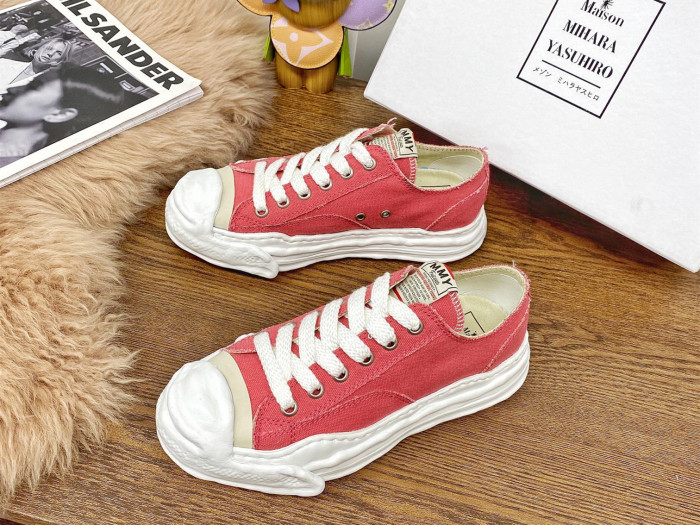 Ma*s*n mihara yasuhiro low-top sneakers mmy-013