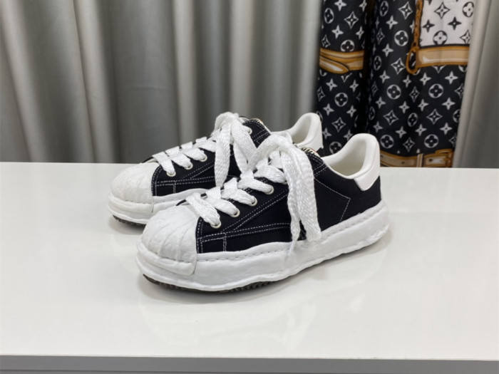 Ma*s*n mihara yasuhiro low-top sneakers mmy-023