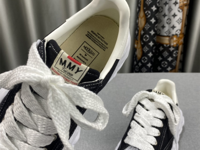 Ma*s*n mihara yasuhiro low-top sneakers mmy-029