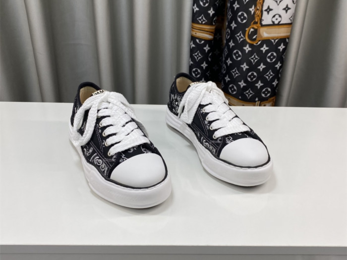 Ma*s*n mihara yasuhiro low-top sneakers mmy-031