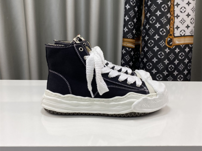 Ma*s*n mihara yasuhiro high-top sneakers mmy-017