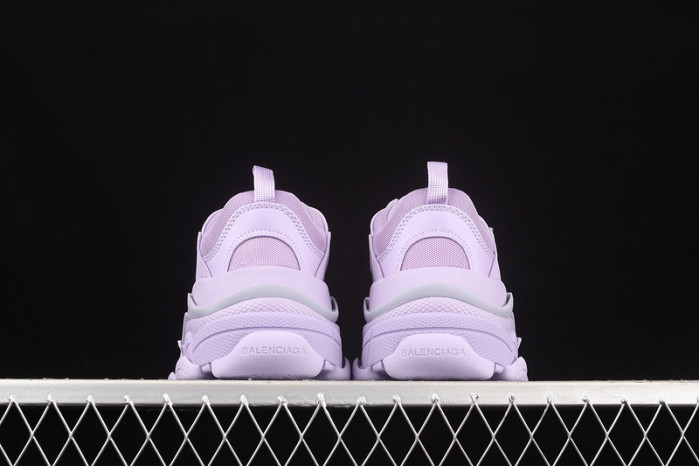 blc* triple s trainer