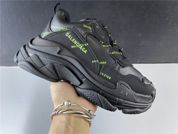 blc* triple s trainer