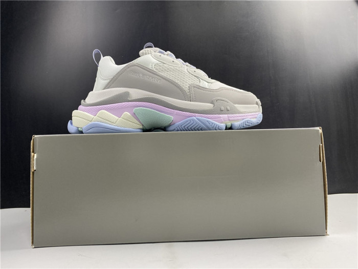 blc* triple s trainer