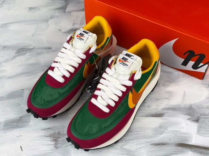 nike ld waffle sacai pine green - bv0073-301