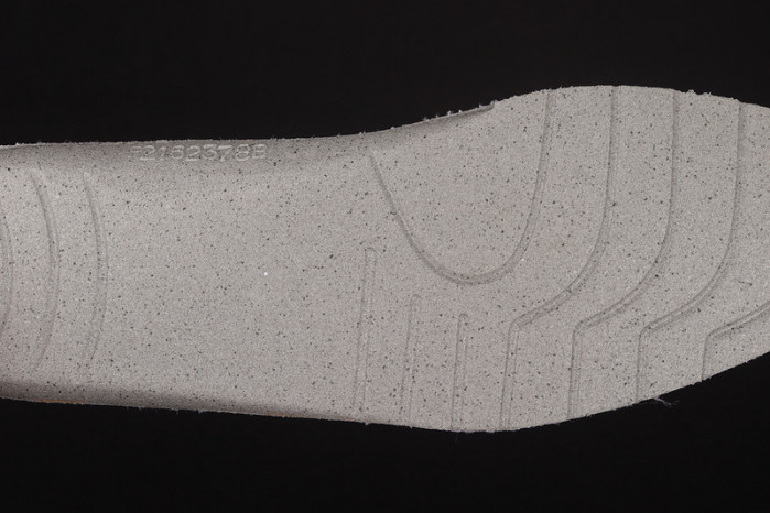 blc* triple s trainer