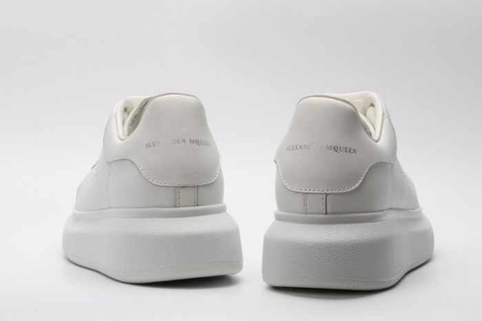 mcqueen oversized sneaker