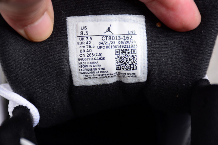 air jordan 12 red taxi ct8013-162