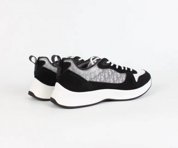 d1or b25 runner sneaker