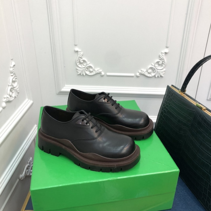 Botteg*Venta Tire Leather Ankle boots