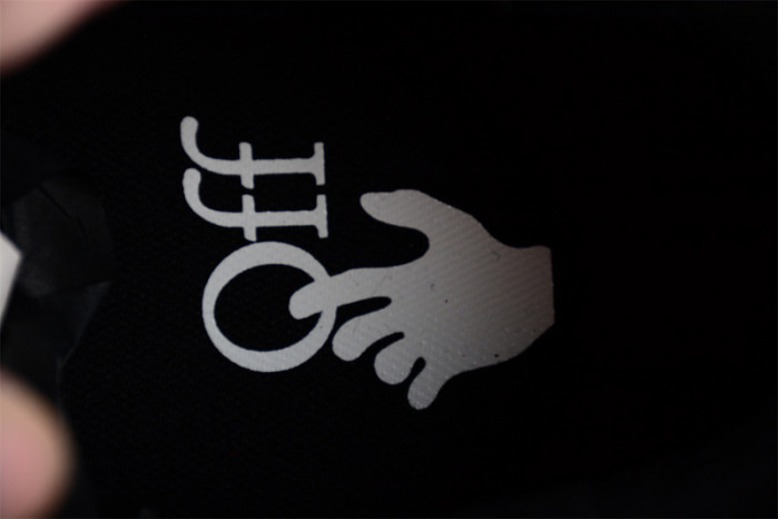 OFF-WHITE Out Of Office