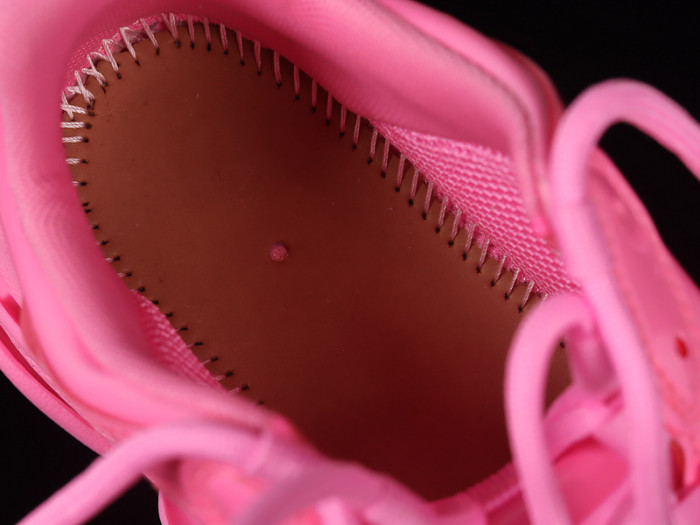 blc* triple s trainer