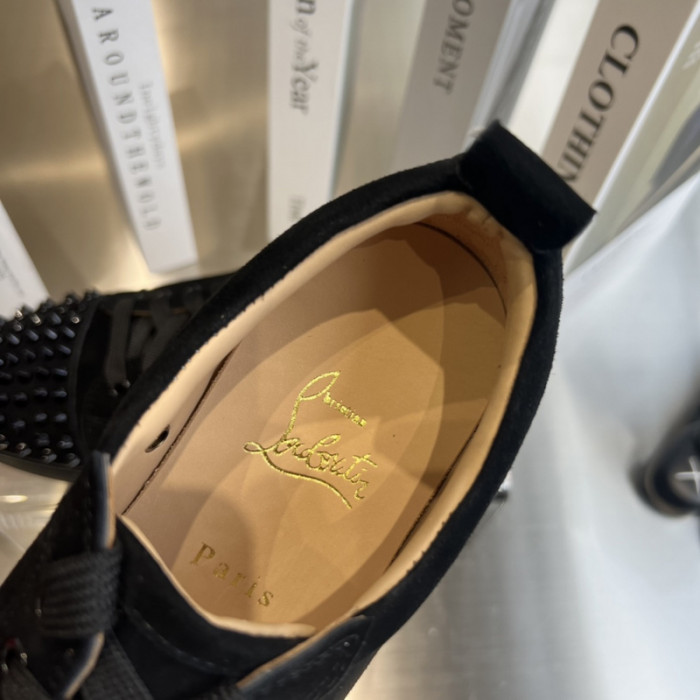 Ch**an loubout1n customize shoes