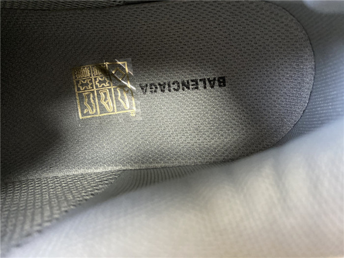 blc* triple s trainer