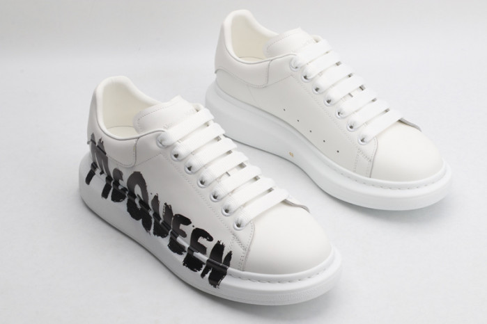 mcqueen oversized sneaker