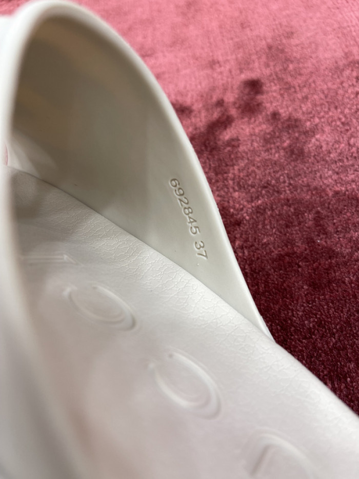 G*u*i slide (eu35-eu45)