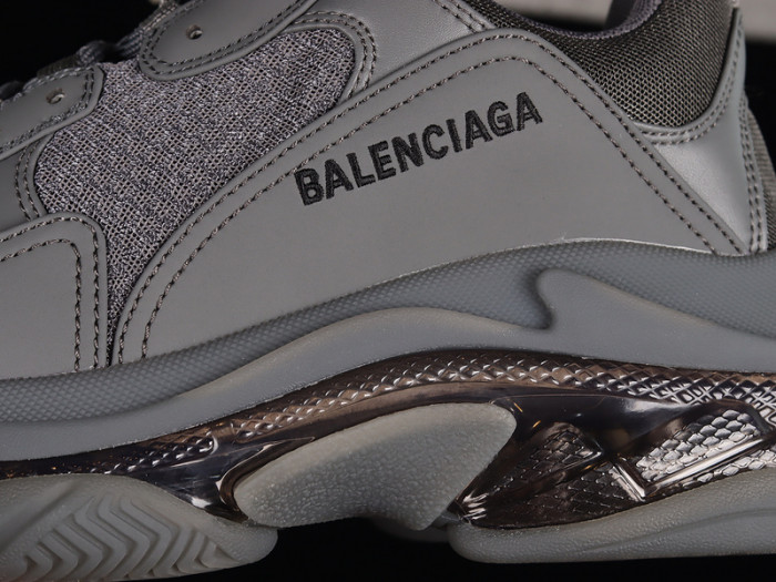 blc* triple s trainer