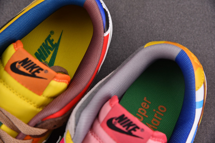 nike dunk low “what the mario”