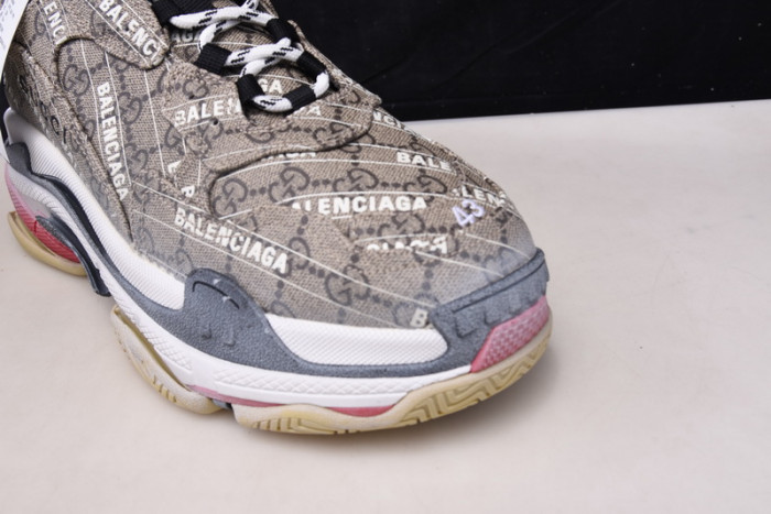 blc* x G*u*i1 triple s trainer